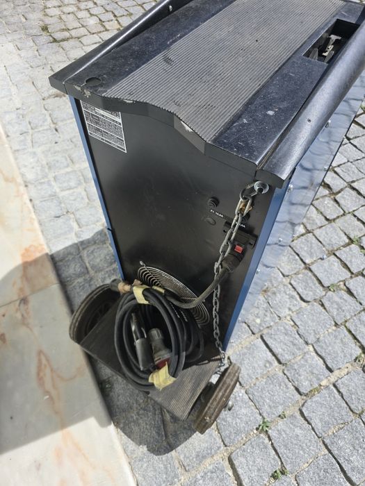 Máquina de Soldar MIG/MAG 250A Kuhtreiber trifásica