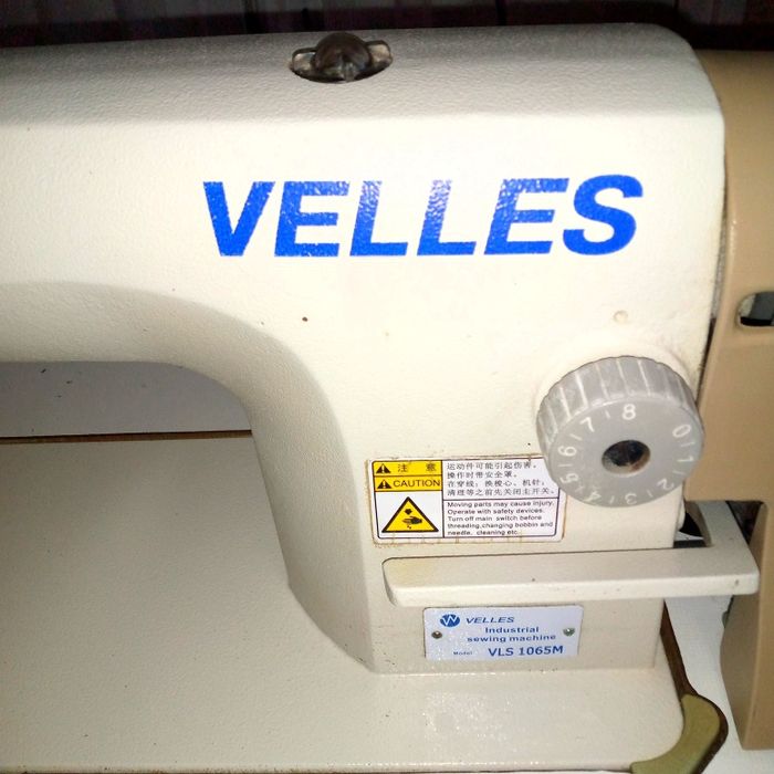 Промышленная швейная машинка  Velles