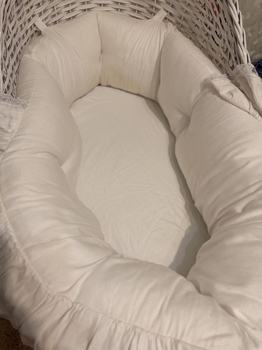 Плетена люлька кроватка з лози