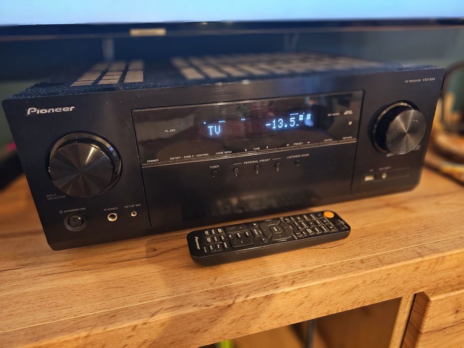 Amplituner Pioneer VSX-934 + Kolumny Pure Acoustics Nova 8
Stan: bardz