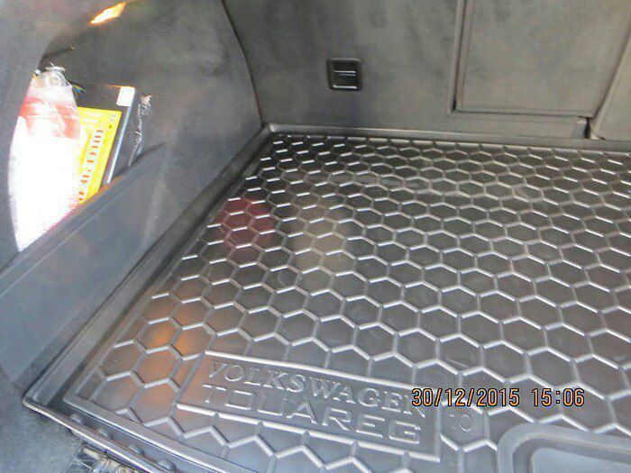 Коврик в багажник Volkswagen Touareg 02-20 / Touran 02-20 (Avto-Gum)