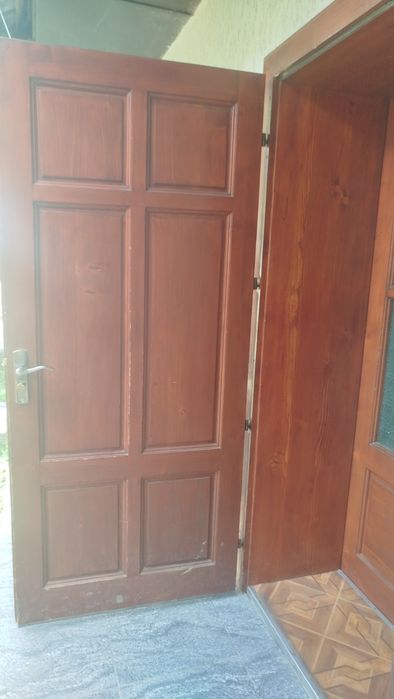 Продам вхідні подвійні двері