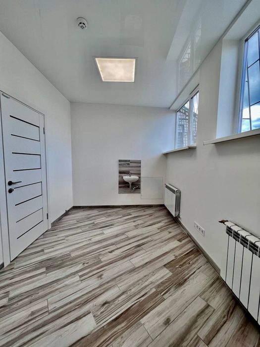 АРЕНДА КАБИНЕТА. ФАБРА 4 (напротив Оперного театра)