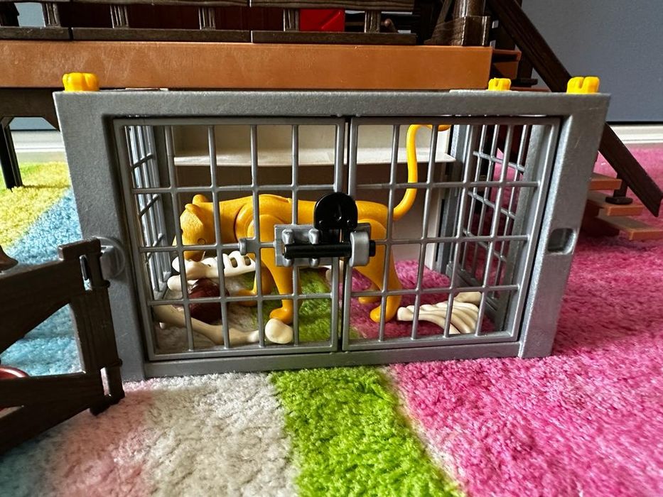 Playmobil4826Zagroda pielęgnacyjna dla dzikich unikat zwierząt lecznic