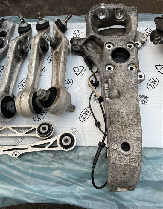 Ричаги,цапфи,колодки датчики ABS перед/зад Tesla model S