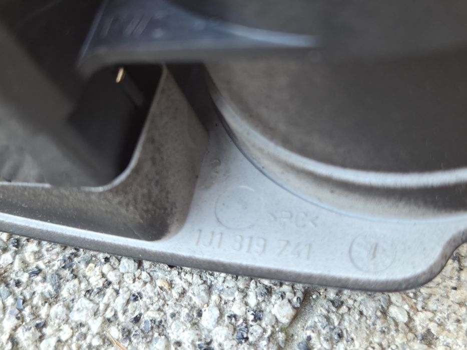 Kratka nawiewu vw bora