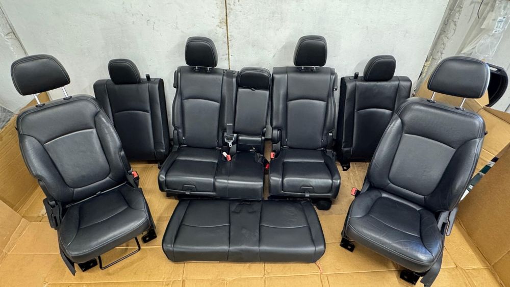 Fiat Freemont KOMPLET FOTELI 7 osobowy tapicerka WNĘTRZE