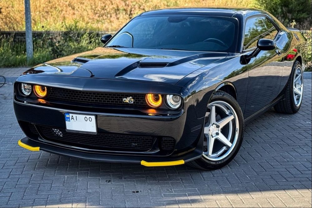 Dodge Challenger