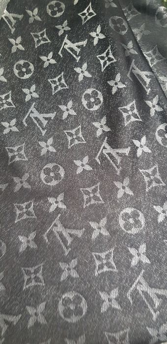 Chusta Louis Vuitton model Shine