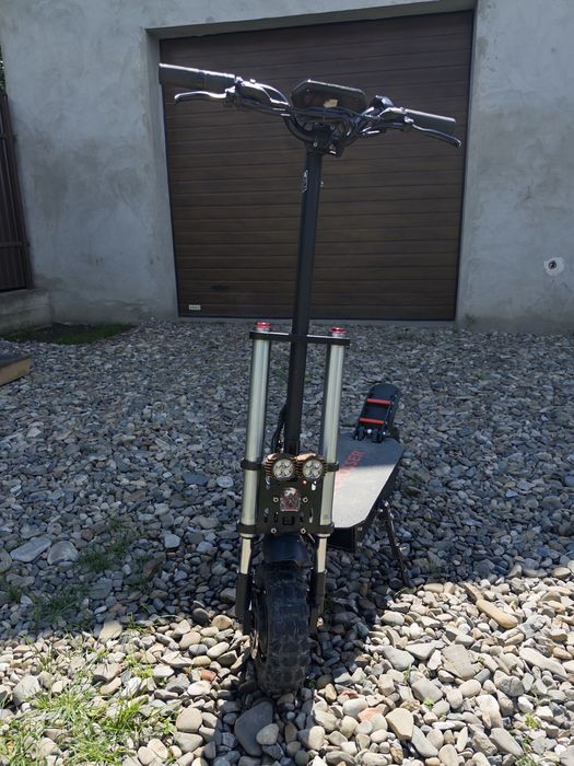 продам електросамокат Crosser Rocket 11