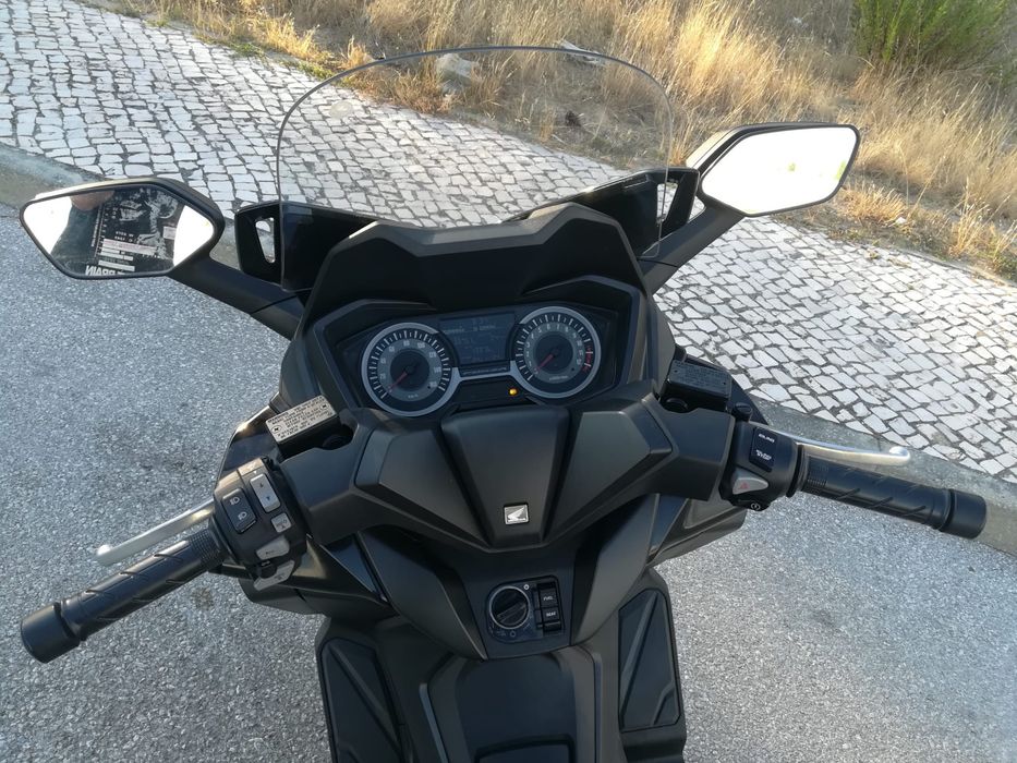 Honda Forza 125