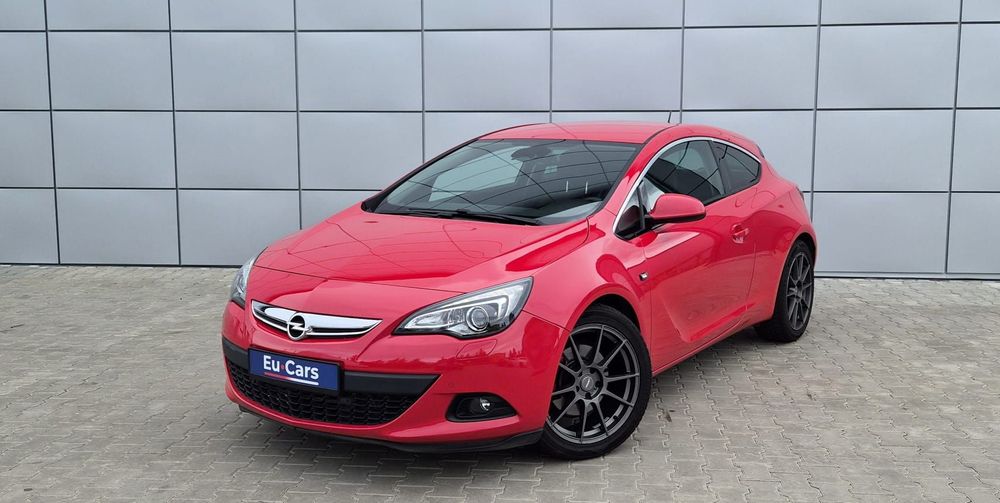 Opel Astra 1.4 GTC LED Xenon sportowe fotele