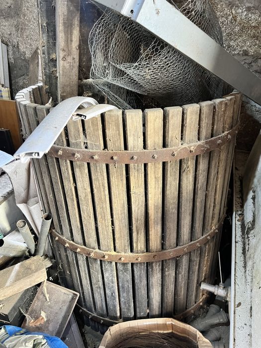 Prensa Antiga para Vinho – Completa | Ideal para Produção ou Decoração