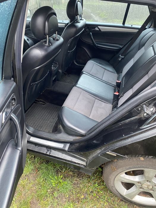 Продам мерс С клас 2004р