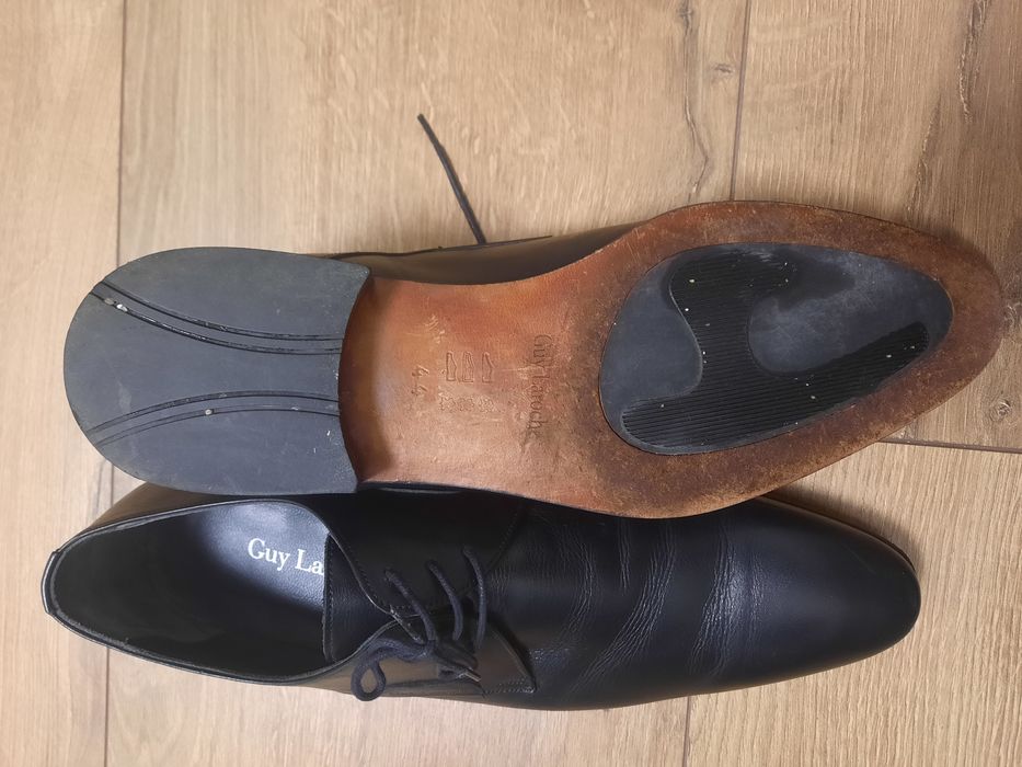 Продам мужские туфли Guy Laroche