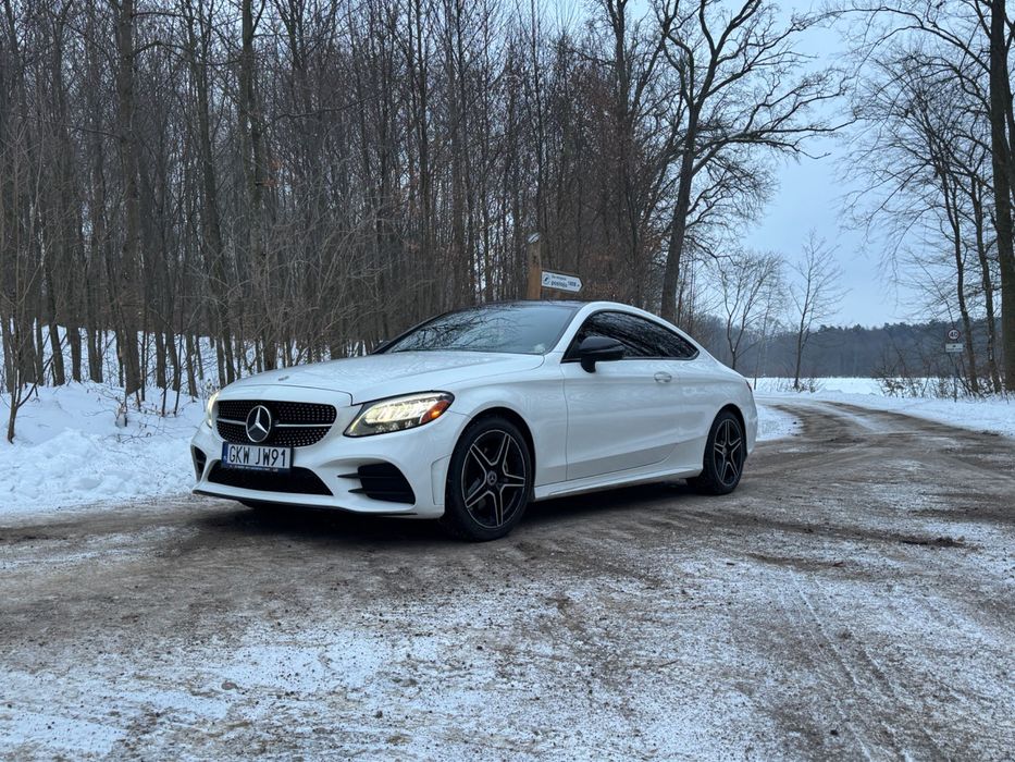 Mercedes c300. Burmester, virtual.