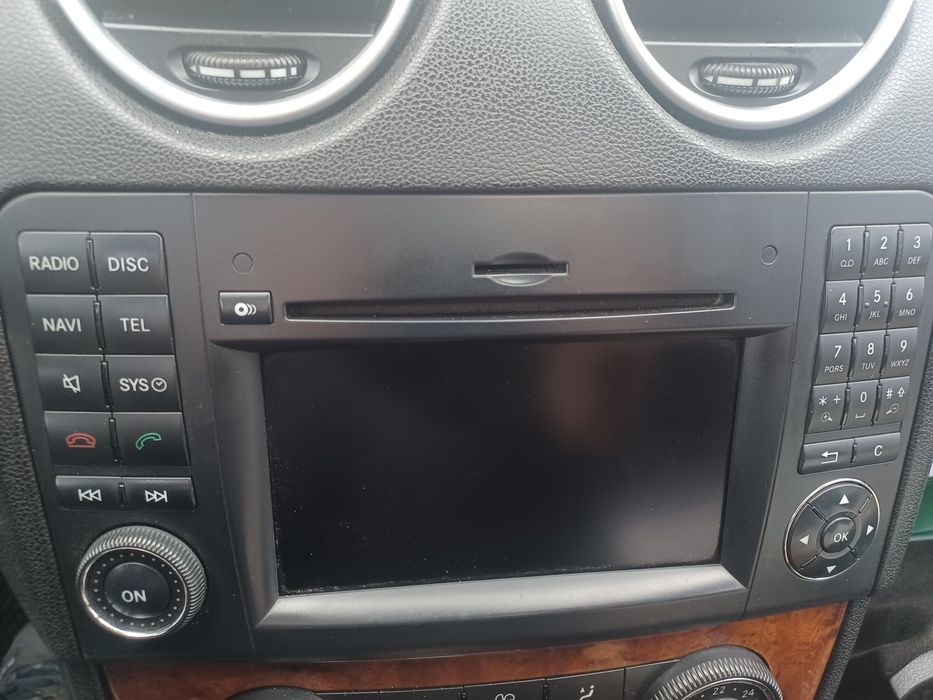 Магнітола Автомагнітола МL w 164 рестайлінг
Mercedes Benz Ml w164 Gl x