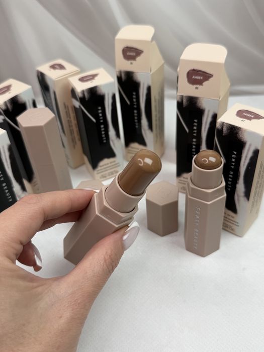 Контурінг стік Fenty Beauty Amber 01