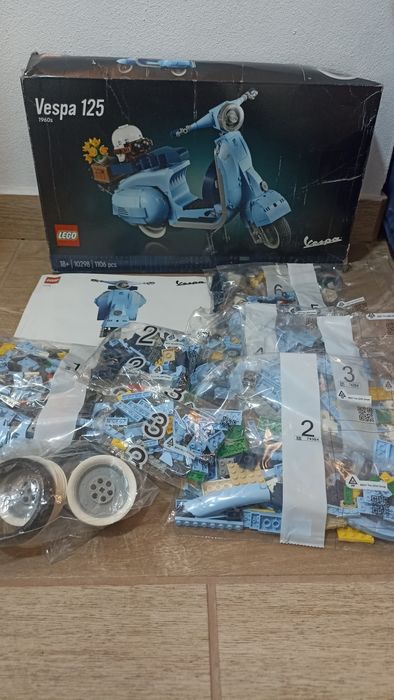Lego 10298 - Vespa
