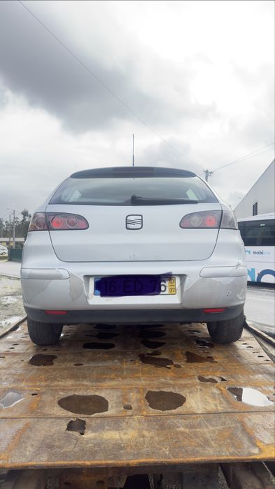 PARACHOQUE TRASEIRO SEAT IBIZA 6L ANO 2007