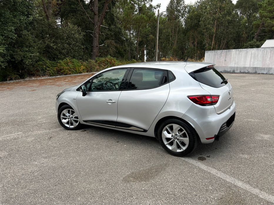Renault Clio Limited