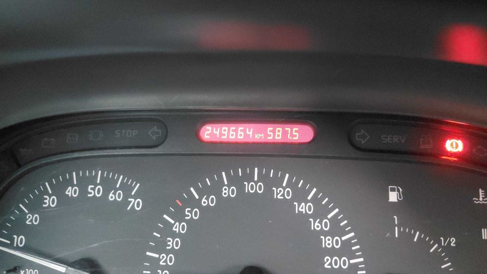 Renault Laguna Break 1.9dTi RXE c/ Android Auto + Câmara Traseira