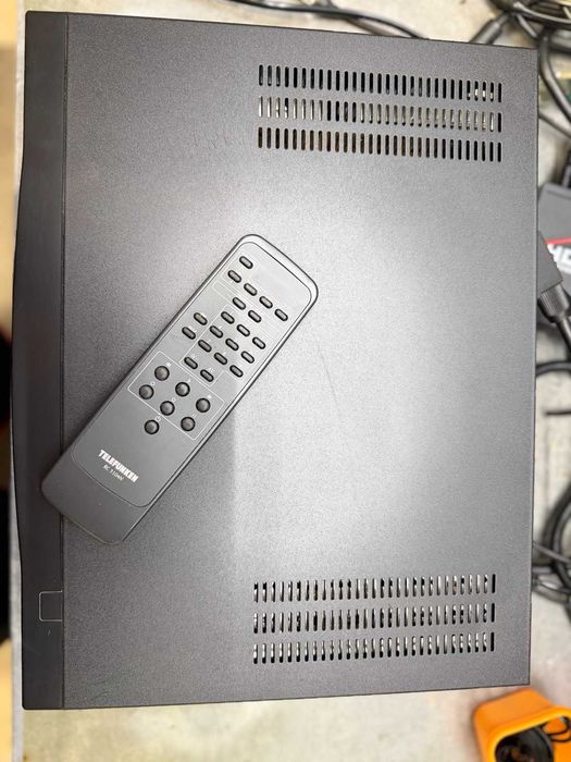Magnetowid Telefunken T8006 HiFi