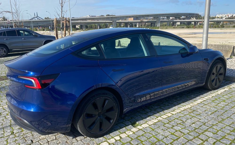 Tesla Model 3 Standard Range – 2024