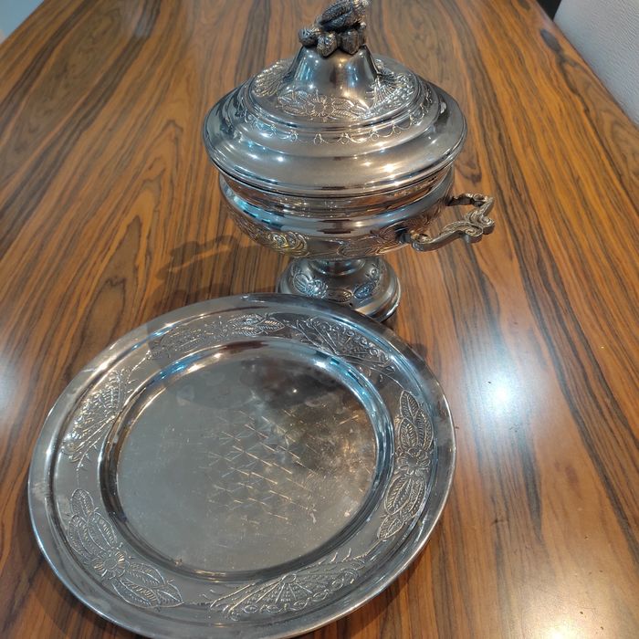 Conjunto prato e terrina (centro de mesa)