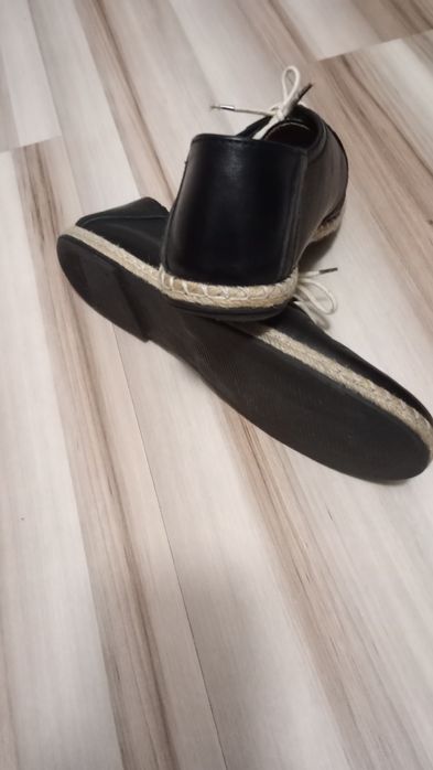 Półbuty damskie skórzane czarne rozm 39