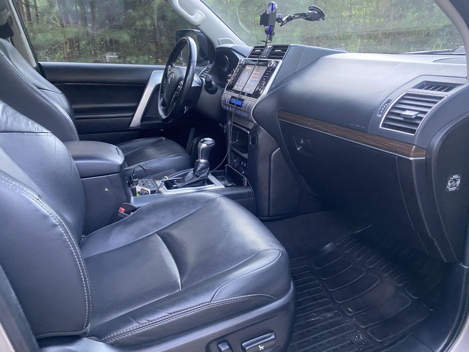 Toyota prado 150