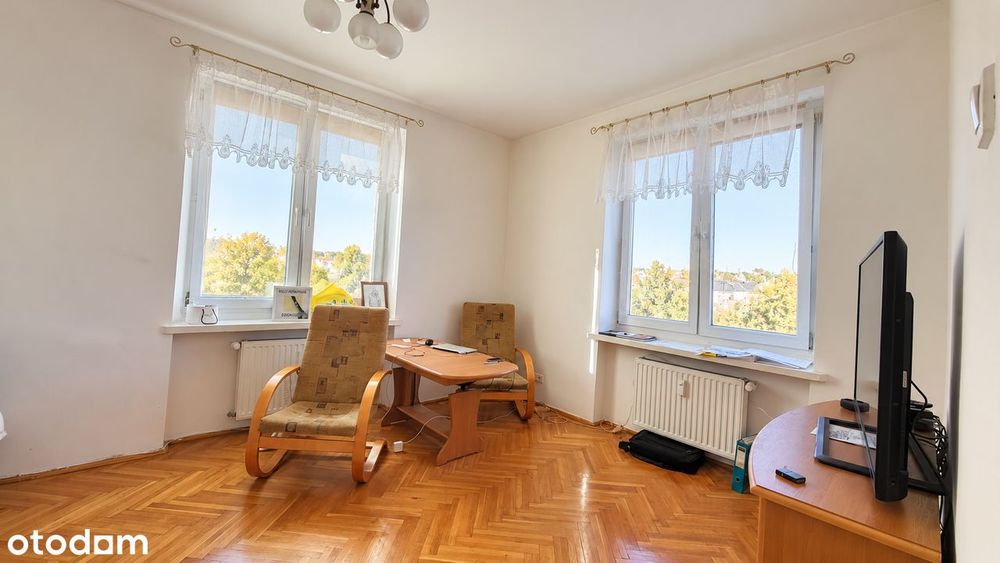 Ustawna kawalerka z osobną kuchnią | 28,6 m² | ul. Sokoła | Sołacz