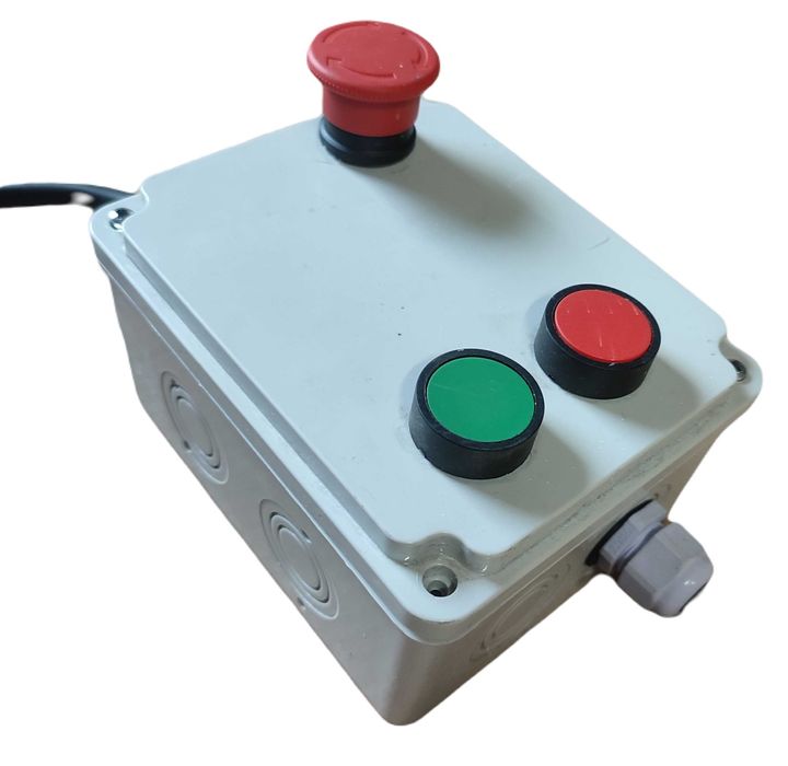 WYŁĄCZNIK WŁĄCZNIK DO SILNIKA silnikowy z grzybkiem wtyczką kablem 18A