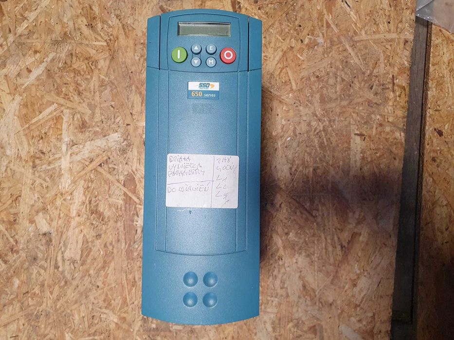 Falownik SSD Drives 650 Series – 0.75 kW