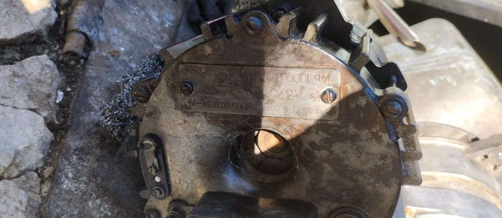 Генератор на ПАЗ, ГАЗ ,3205, 4234,4230  ( 100 а.ч)