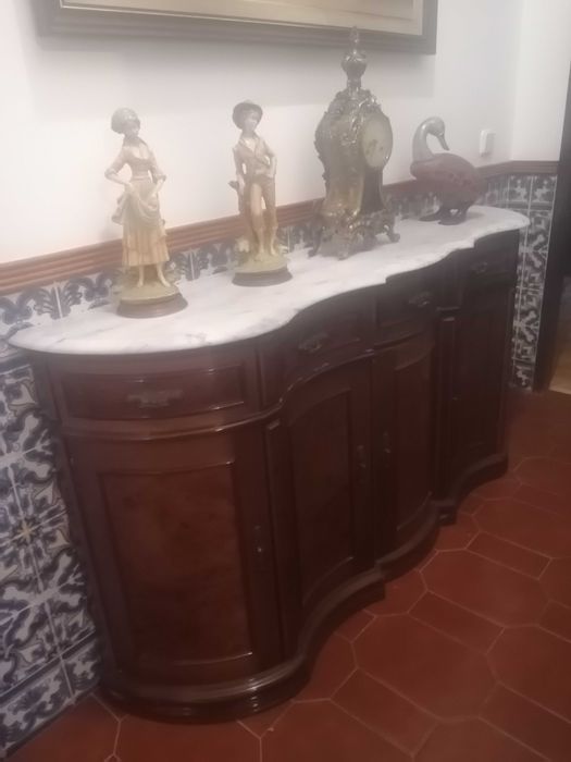 Sapateira Vintage de madeira e pedra mármore com 5 portas