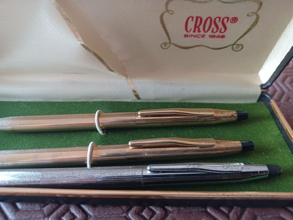 Conjunto Cross conjConjunto banhado a ouro e lapiseira extra