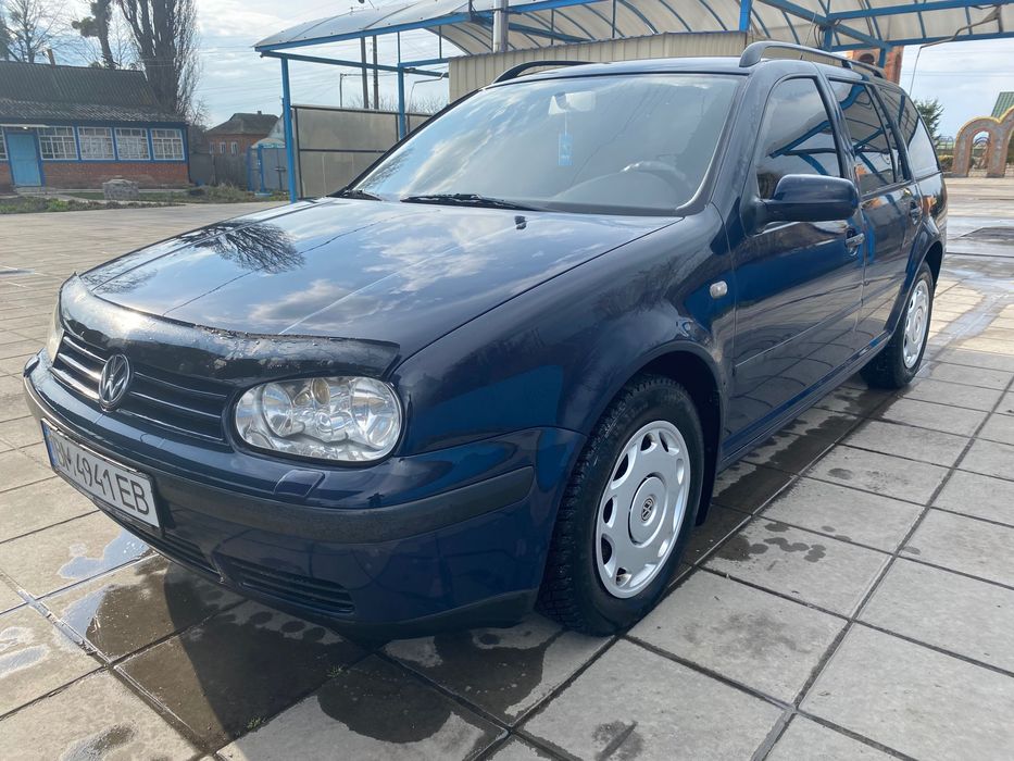 Продам автомобіль Volkswagen Golf 4