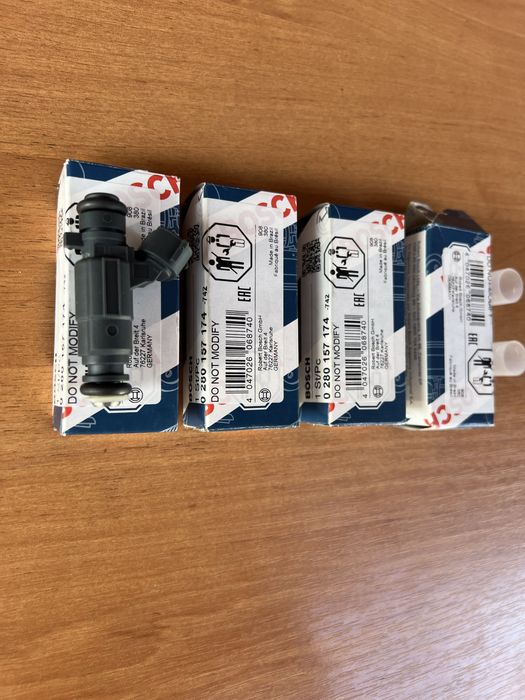 Бензинові форсунки kia ceed,hyundai elantra,accent 1,4 1,6 353102b000