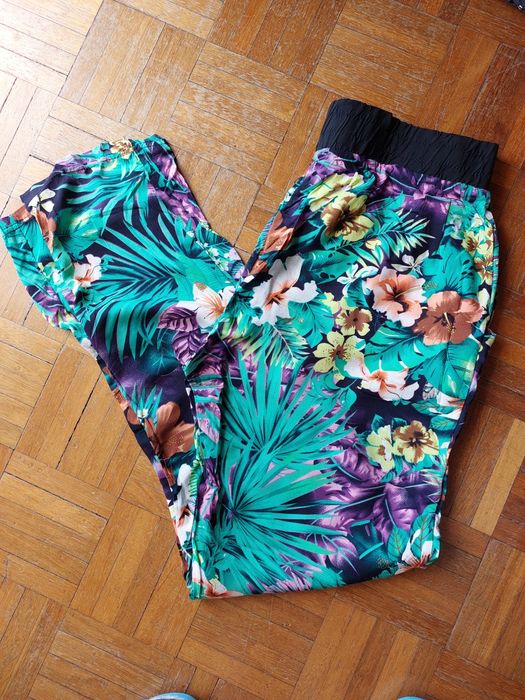 Calças M, em bom estado