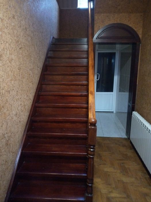 Оренда будинку на Осокорках (5 км до м. Славутич)