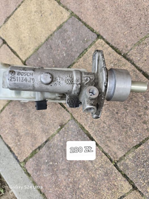 Części Toyota Avensis T25 2,2 Diesel.150 koni kombi