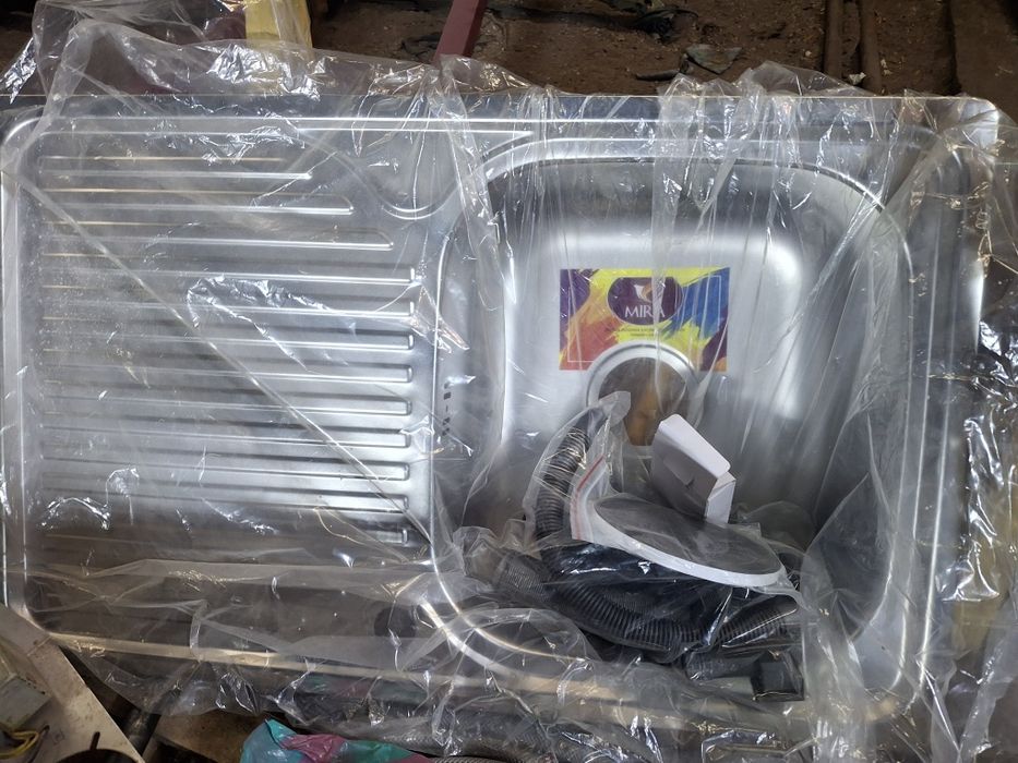 Кухона мийка нежравійка