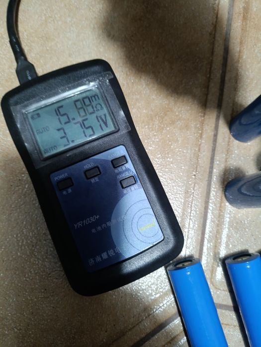 Акумулятори 21700 батарейки Tesla