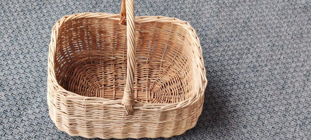 Kosz wiklinowy na zakupy na grzyby do dekoracji