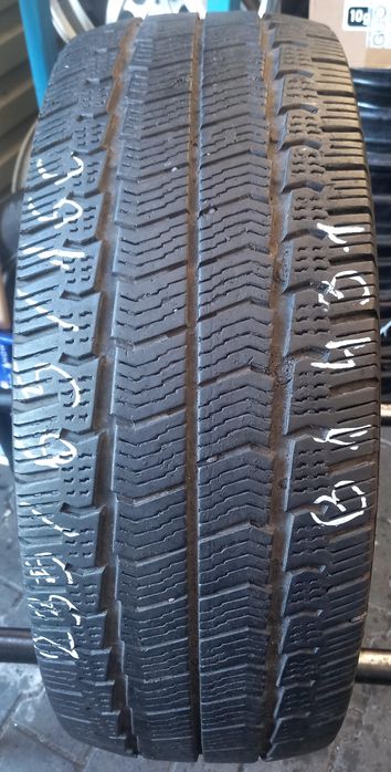 235/65/16C Matador Variant All Weather 2 115/113R