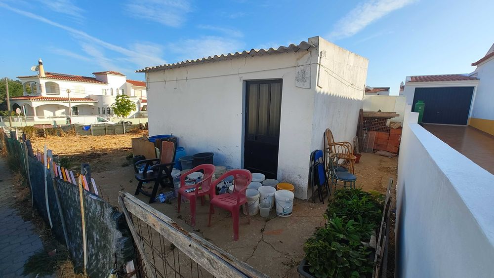 Lote de terreno para construção - sito em Companheira - Portimão