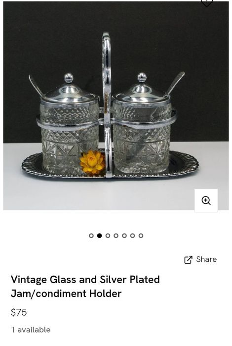 Conjunto de recipientes com suporte banhados a prata para compotas