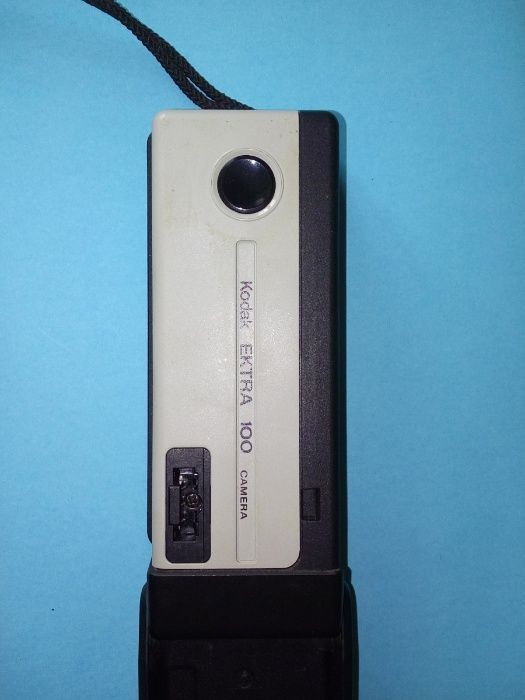 Máquina Fotográfica Vintage - Kodak Ektra 100 - 22mm - Anos 80