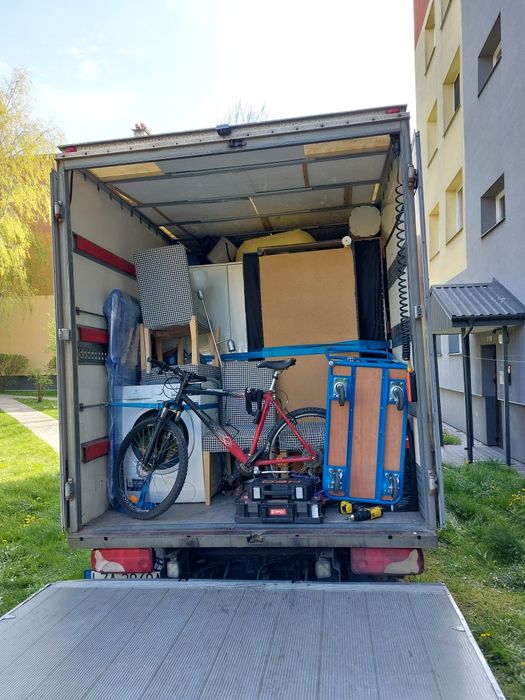 Transport przeprowadzki transport z kierowcą na terenie kraju miasta